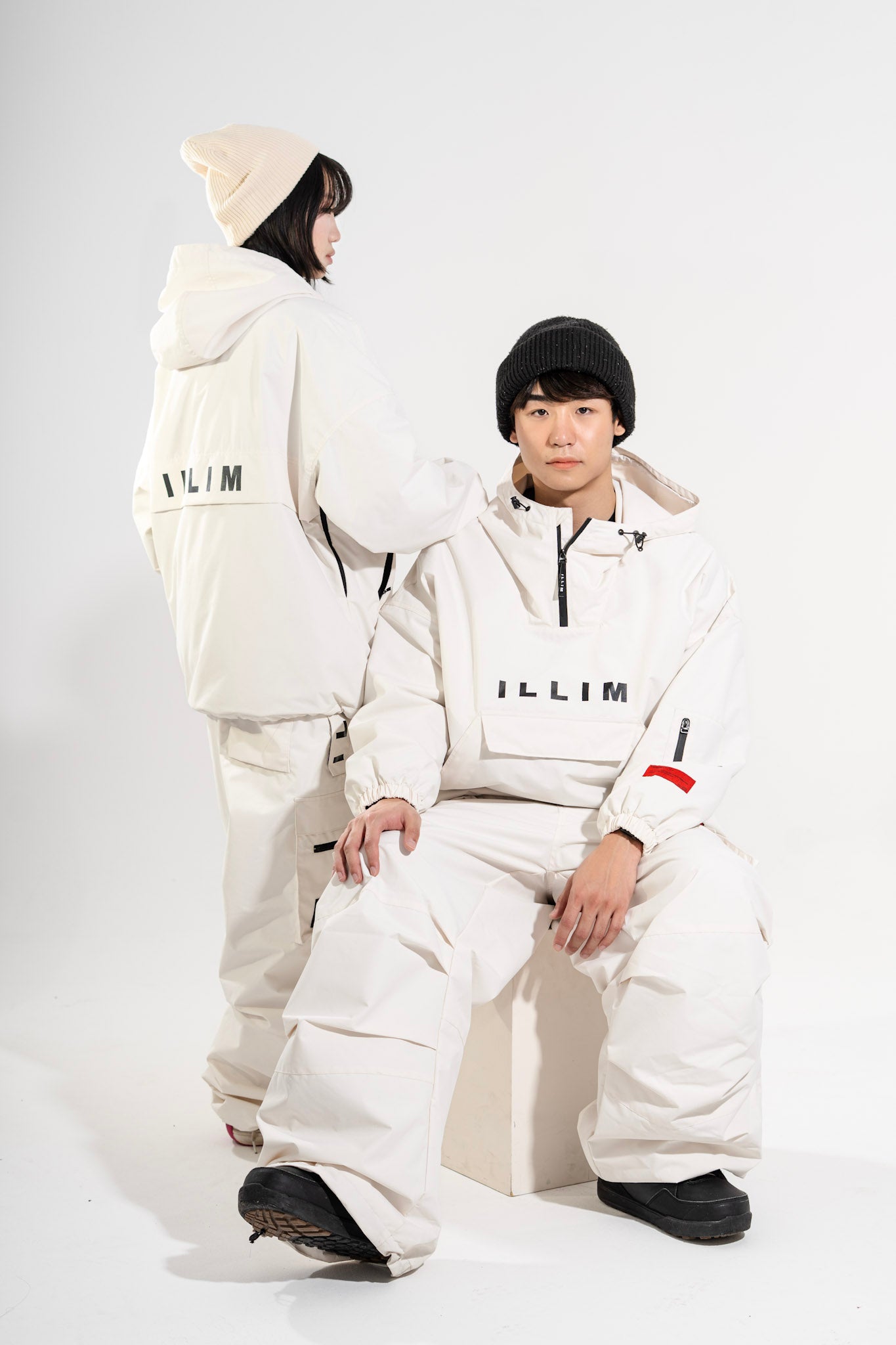 PULLOVER SHELL JACKET